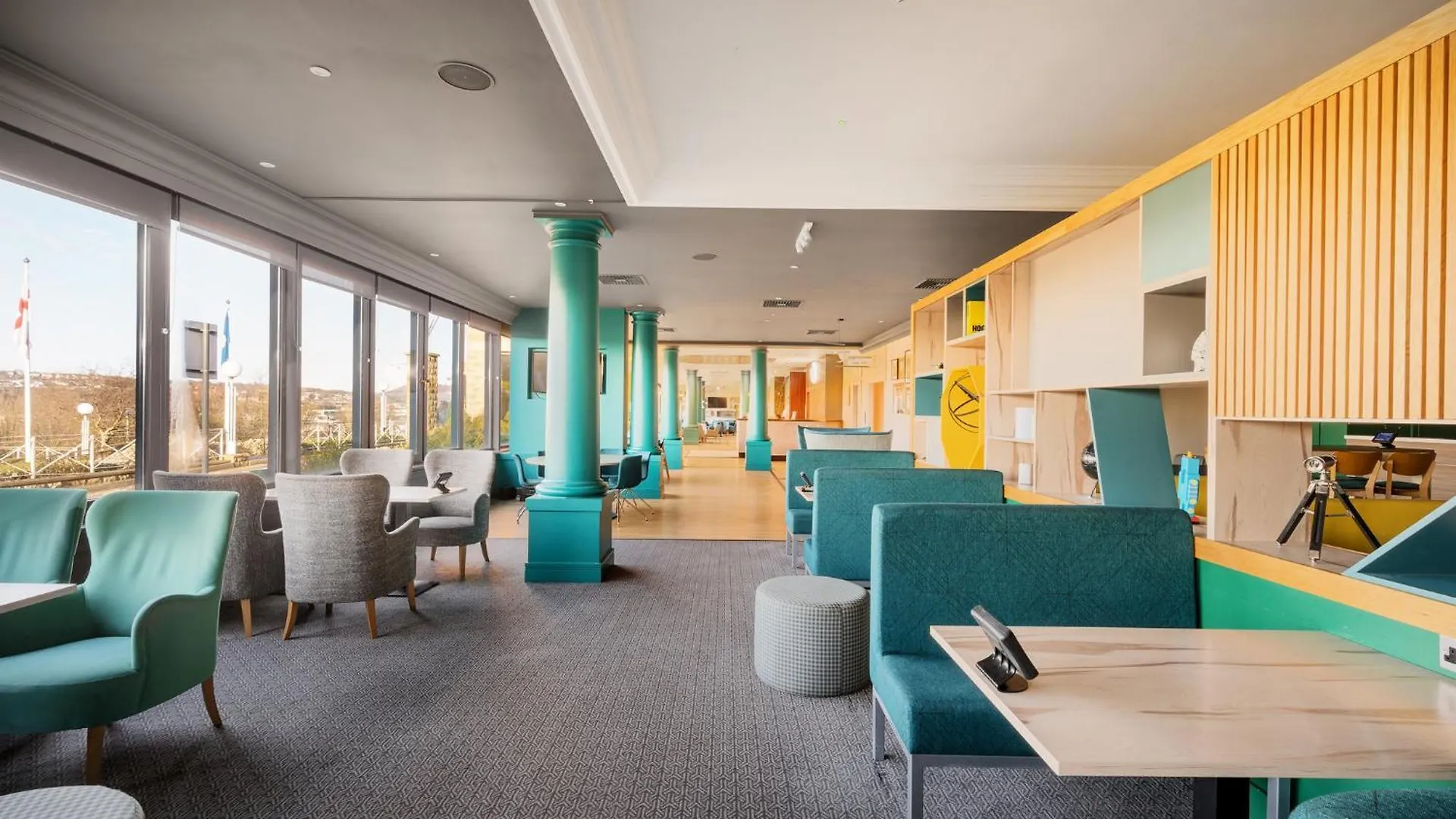 Holiday Inn Leeds Brighouse By Ihg 4*,  Royaume-Uni