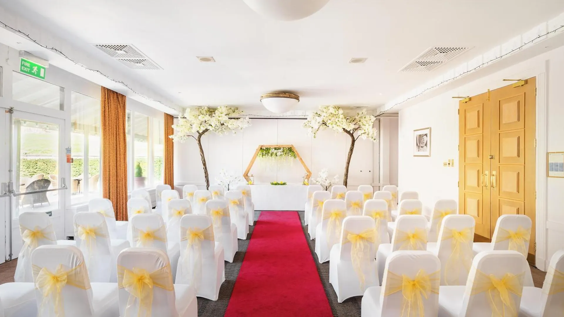 Holiday Inn Leeds Brighouse By Ihg Hotel