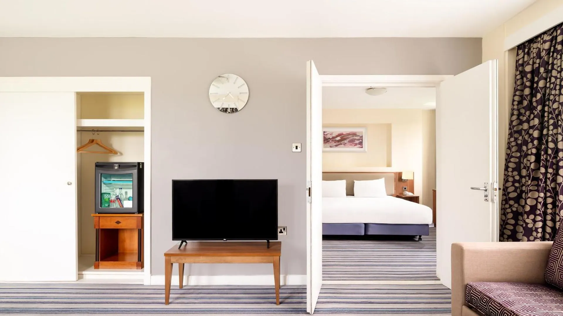 Holiday Inn Leeds Brighouse By Ihg 4*,  Royaume-Uni