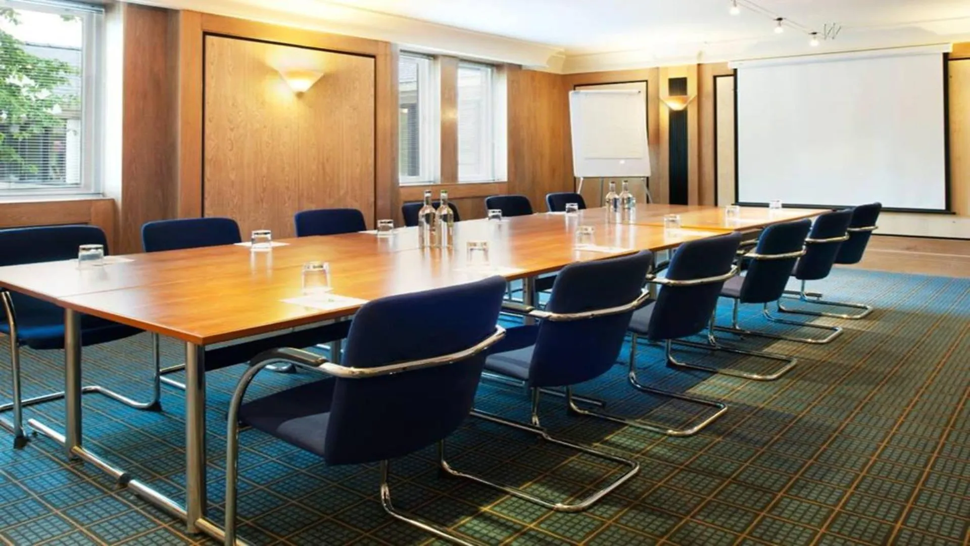 Holiday Inn Leeds Brighouse By Ihg 4*,  Royaume-Uni
